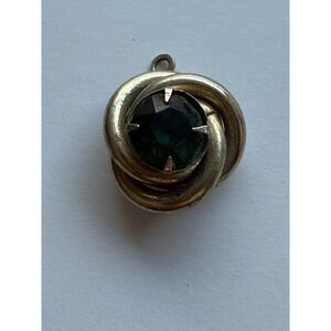 Vintage-Style Rose Flower Rhinestone Crystal‎ Pendant with a Green Centerstone